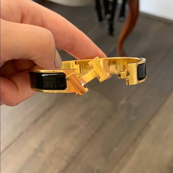 Hermès PM Clic H Bracelet - Picture 5 of 5